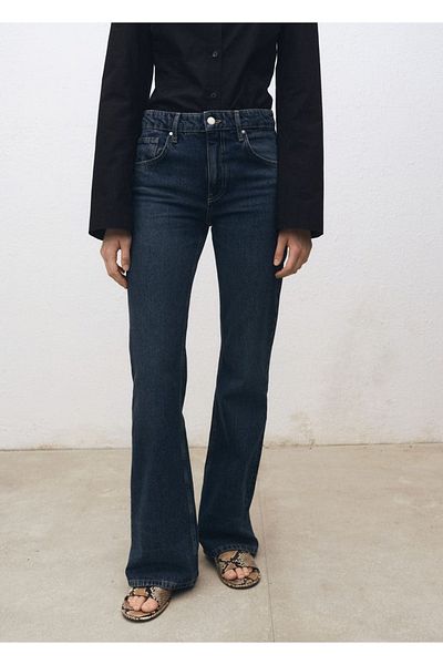 MANGO Woman Mid-Waist Flared Jeans