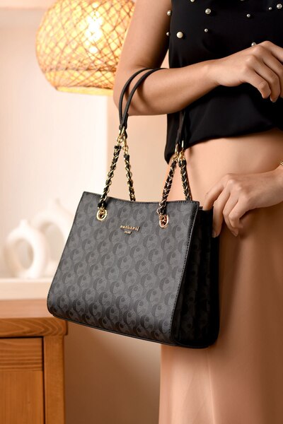 Cacharel Paris Adjustable Long Chain Strap Patterned Women's Hand Shoulder Bag
