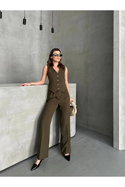 Genel Markalar KURDALE DÜĞMELİ İÇİ ASTARLI YELEKLİ PANTALON TAKIM PALAZZO ARKASI LASTİKLİDİR