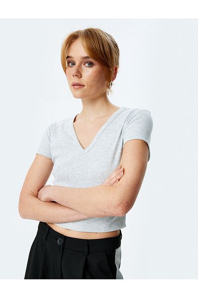 Koton Relaxed Fit Short Sleeve Crop V Neck T-Shirt