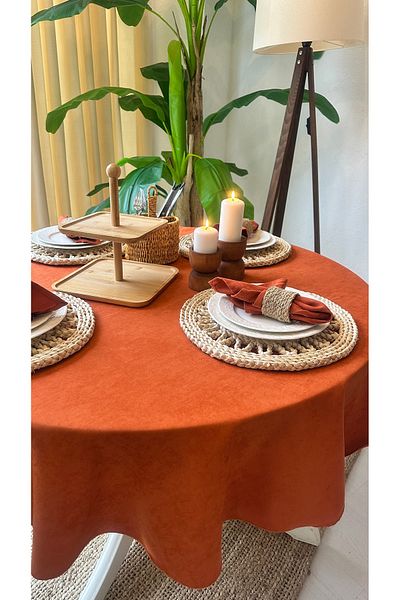 Decamor home Velvet Textured Laceless Stain Resistant Brick Color Round Table Plaster
