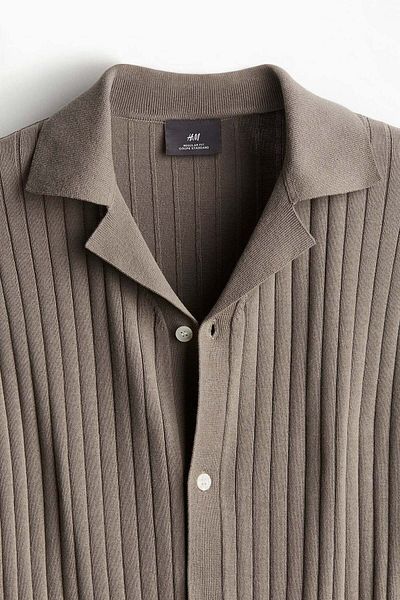 H&M Regular Fit Rib-knit polo shirt