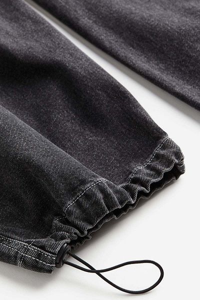H&M Loose Fit Parachute trousers