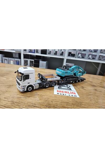 Wsi Model 1/50 - MERCEDES-BENZ ACTROS MP3 L 6X4 + Lowbed + Kobelco SK210 Eska...
