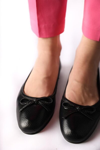 Banksy Balerini de damă Marta din piele naturală