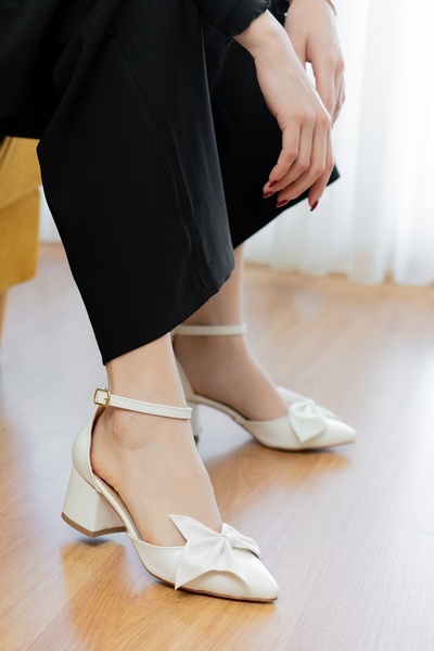 DİVOLYA Toli White Leather Bow (5 cm Heels) Daily Use Shoes