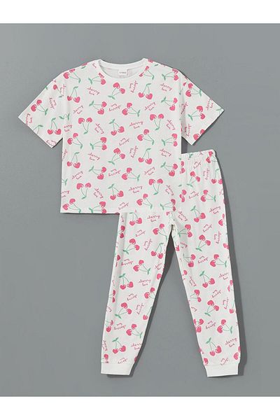 LC Waikiki Crew Neck Girl's Pajama Set