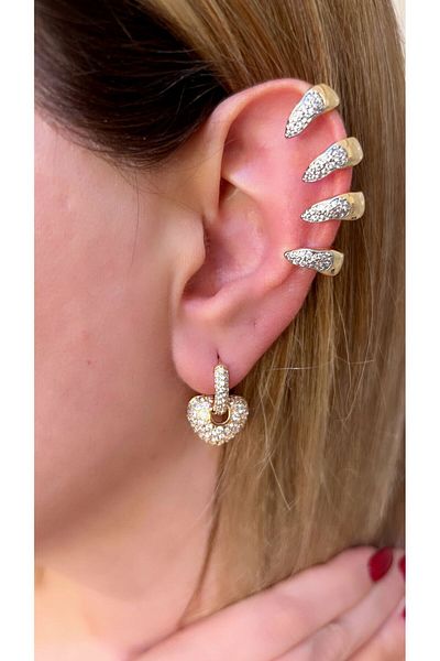 Store Diva Charm Cartilage Earrings