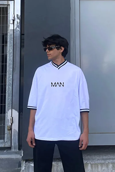 Cool mans Unisex V-Neck Oversize Man Printed Summer T-Shirt