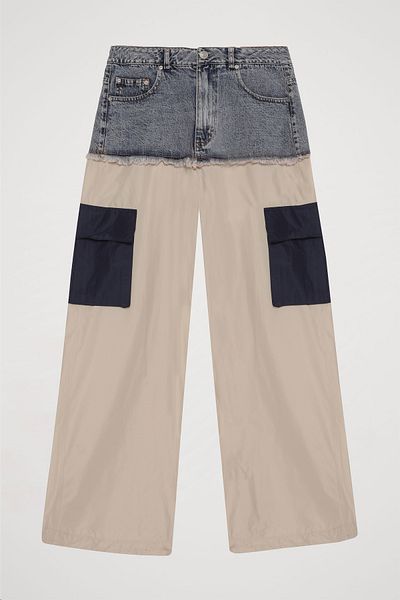 Quzu Pantaloni Blue Parachute - Detaliu denim și buzunare