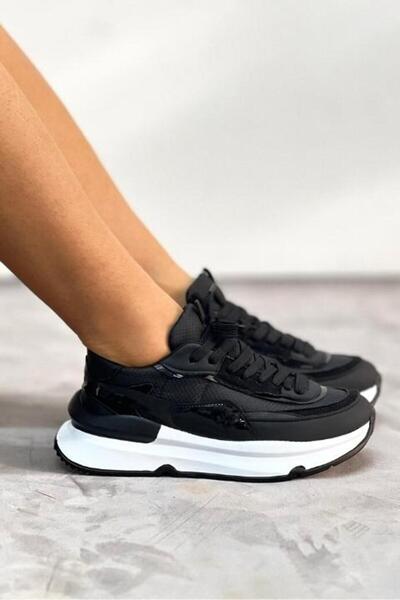 inizio Чорні шкіряні кросівки HL9112