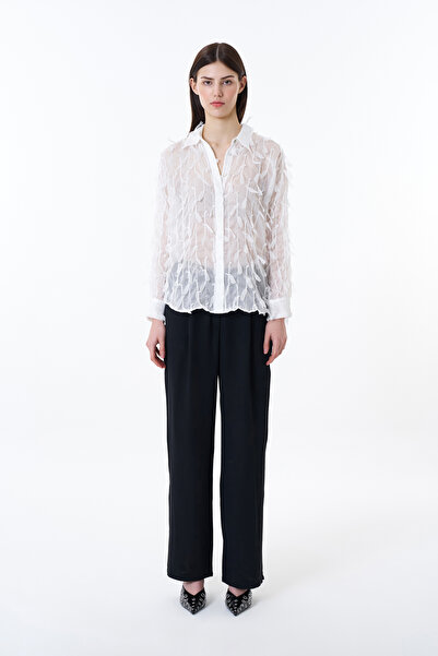 Quzu Tüy Detaylı Şifon Gömlek Beyaz