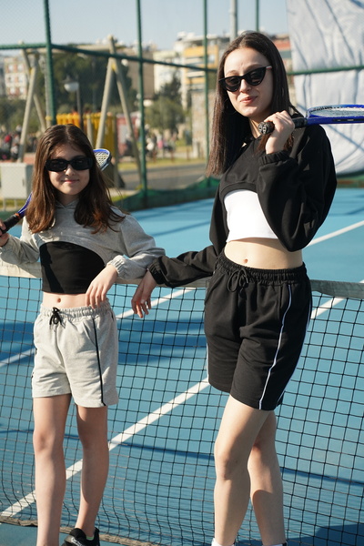 cm buseyiz Crno-sivi trodelni dupli set – C Skraćeni kroj trenirka, C Skraćen...