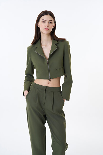 Quzu Khaki Crop Blazer Jacket - Μπροστινό φερμουάρ