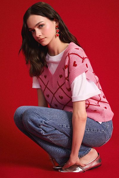 DeFacto Cool V-Neck Heart Patterned Sweater W6775Az25Sp