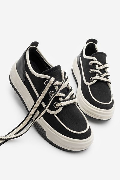 Marjin Damen-Sneaker aus Leinen – schwarze Ecru-Sportschuhe zum Schnüren