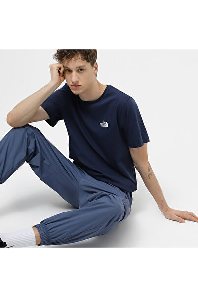 THE NORTH FACE Μην σταματάτε να εξερευνάτε γραφικά ανδρικά μπλουζάκια με στρο...