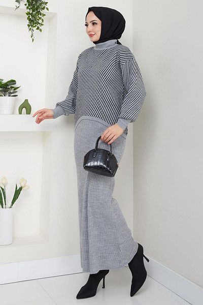 hafsamina Gray Horizontal Striped Knitwear Sweater and Gilet Set - Hm2591