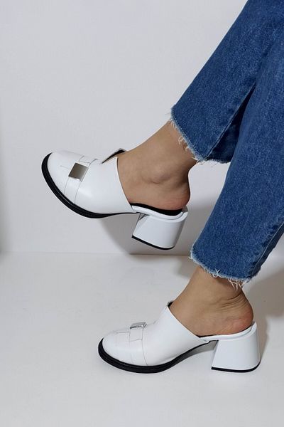 ERS Air Comfort White Buckle and Sabo Closed Front Genuine Leather Women's Slippers - K.168.01