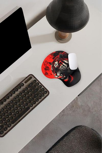 Lord Mountain Red Flame Tiger Wrist Supported Mouse Pad
