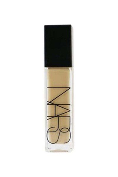 Nars كريم أساس طبيعي لامع يدوم طويلاً - متوسط 2 سانتا في بيج