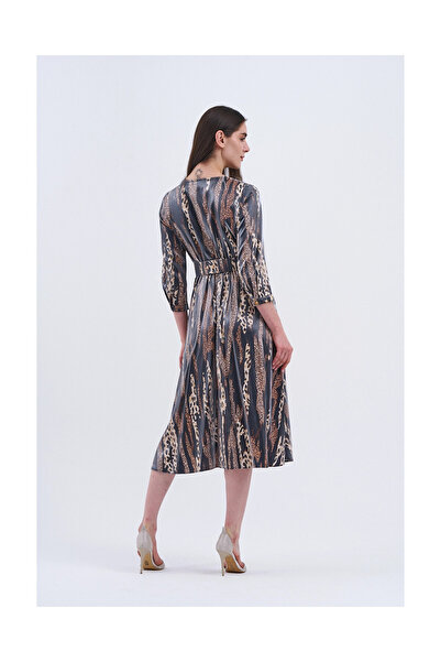 MODATALİKA Trend Kadın Şıklığın ve Zarafetin Buluştuğu Midi Boy Elbisemiz