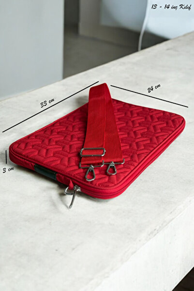Aggu Bebe MacBook Air Pro 13''-14'' Quilted Laptop Bag with Strap - Red