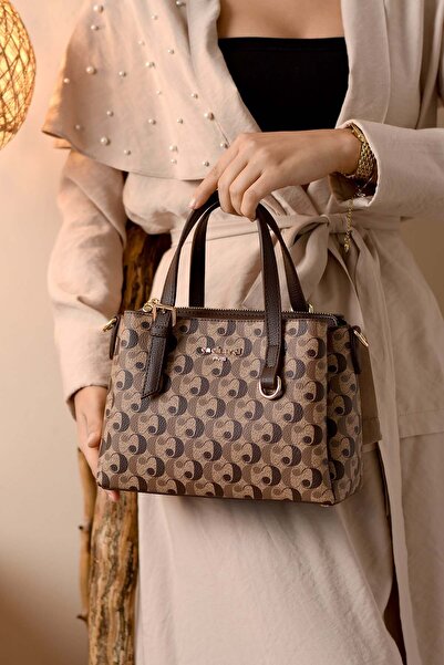 Cacharel Paris Women's 3 Compartment Long Cross Strap Shoulder & Hand Bag