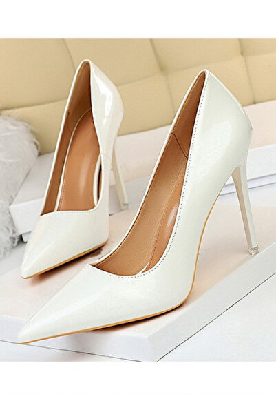 TrendyAnka Kadın Beyaz Nude Cilt 8cm Ince Şeffaf Kapak Topuklu Stiletto Abiye Ayakkabı