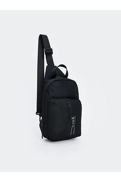 LC Waikiki LCW ACCESSORIES حقيبة صدر للرجال باللون الأسود مع سحاب متعدد الأقسام