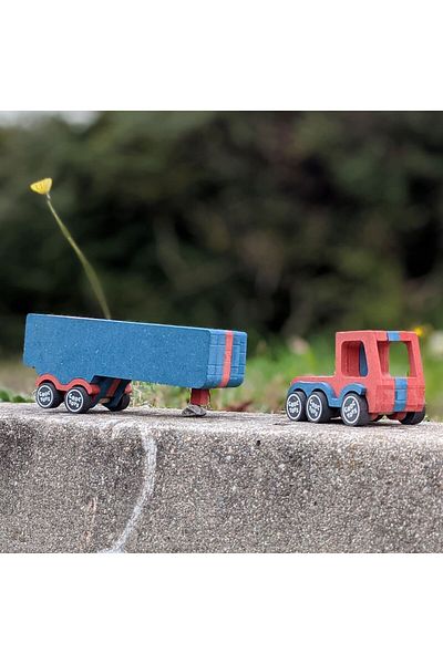 Croc toys Remy Cargo Truck Vehicle Construction Set, Croc Toys