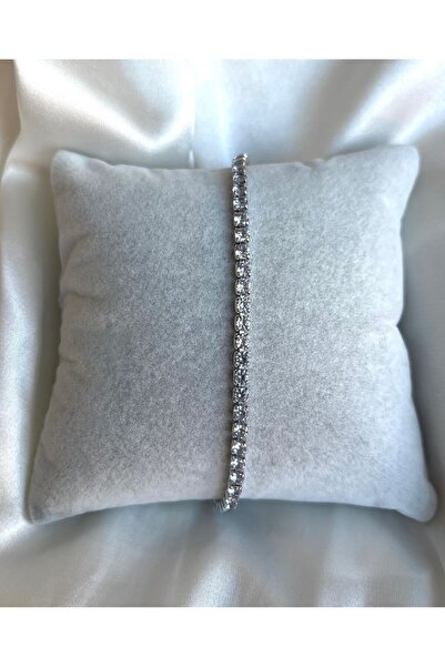 Bijou Luz Silver Zircon Stone Waterway Bracelet