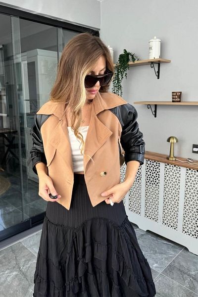 Banu Angay Camel Colored Zr Model Leather Short Trench Coat
