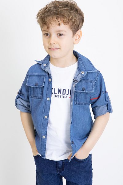 Cansın Mini Cămașă de blugi pentru băieți - albastru, decolteu, tricou și imprimeu la spate 20094