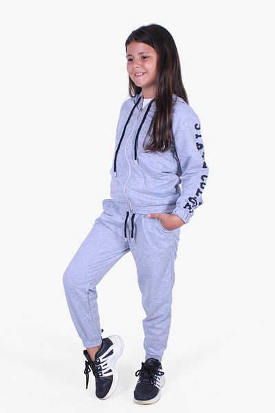 FYK KİDS GIRLS TRACKSUIT WITH WRITTEN DETAILED SLEEVES AND ZIPPER CLOSURE
