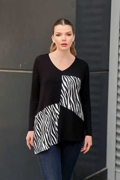 aytemas Block Piece Zebra Print Blouse