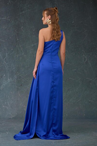 Carmen Saks Saten Tek Omuzlu Yırtmaçlı Uzun Abiye Elbise