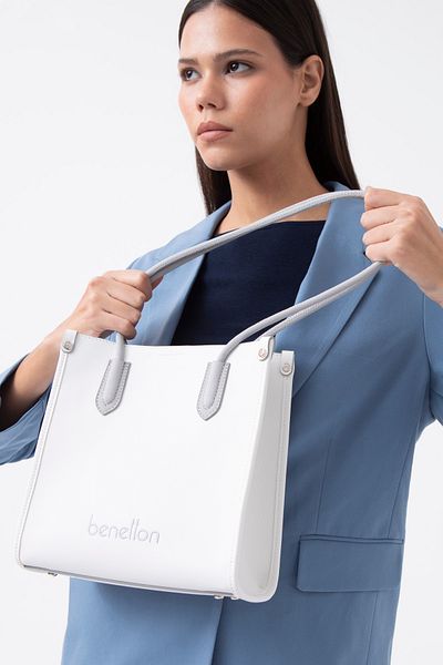 United Colors of Benetton Geantă de umăr Benetton pentru femei - alb și gri BNT1610