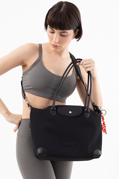 United Colors of Benetton Benetton Women's Arm Bag Black Bnt1567