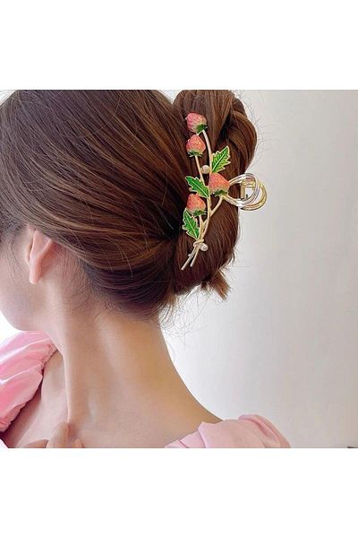 Pelin Aksesuar Strawberry Latch Buckle