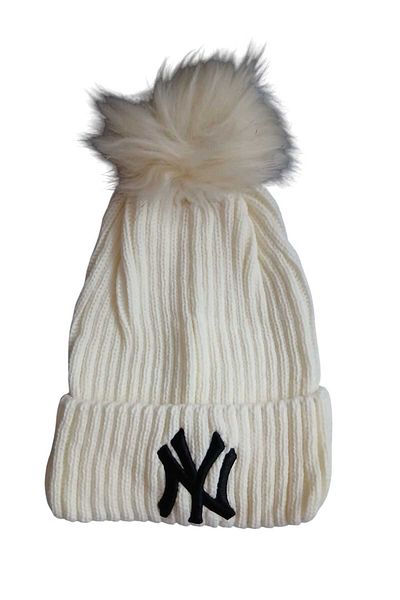 anonim Ogiogi Sports Cap Knitted Embroidered Pompom Beret