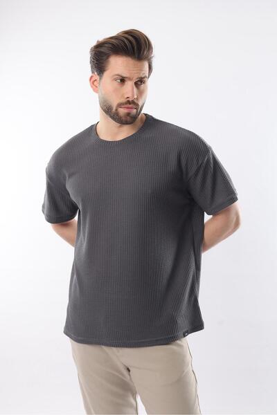 Madmext Men's Smoked Crew Neck T-Shirt E7127