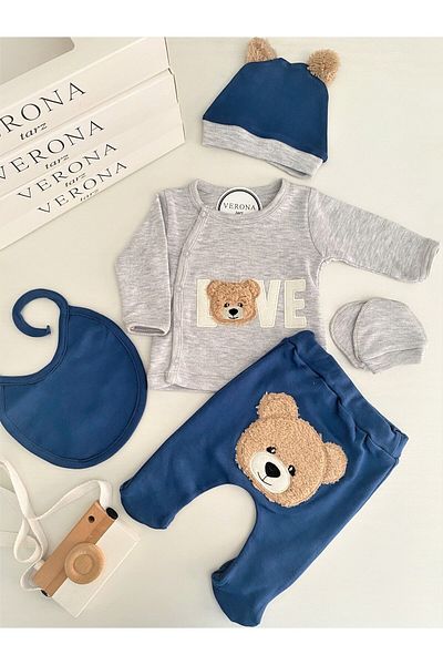 VERONA TARZ Teddy Bear Love Face 5-Piece Hospital Discharge Set Newborn Outfit