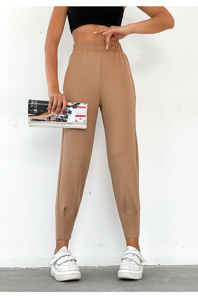 BEJNA Damen-Plisseehose mit hoher Taille in Camel