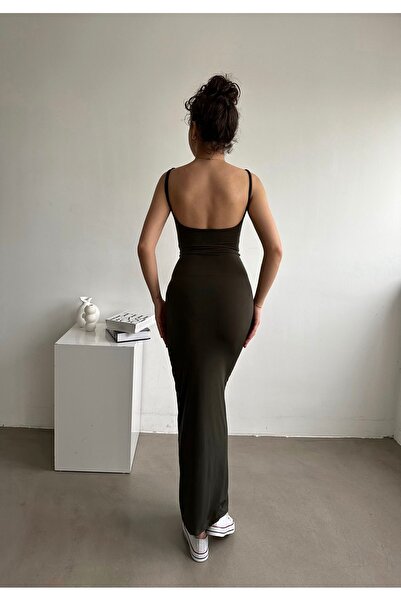 BEJNA Dámské khaki maxi šaty s nastavitelným popruhem