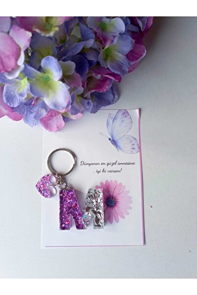 demirbasavm سلسلة مفاتيح إيبكسي مصنوعة يدويًا على شكل حرف M لعيد الأم