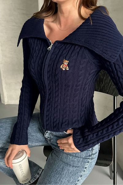macharel jeans Плетено жилетка с цип и яка с шарка на плюшено мече
