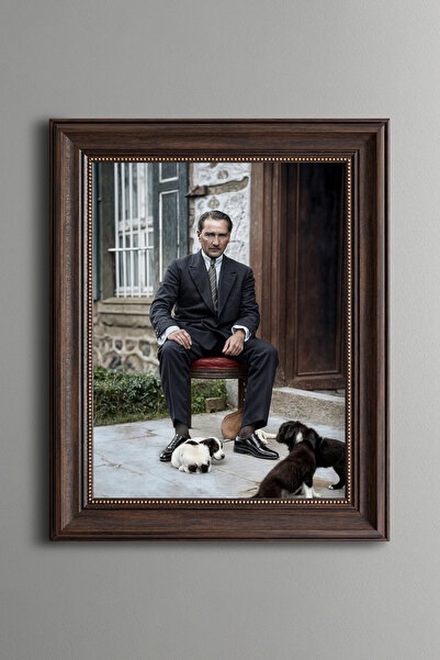 epiqart Mustafa Kemal Atatürk - Vintage Desenli Çerçeve