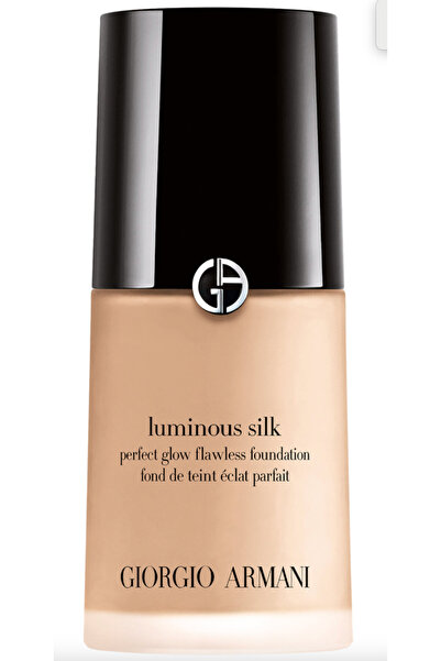 Giorgio Armani Luminous Silk Perfect Natural Glow Foundation