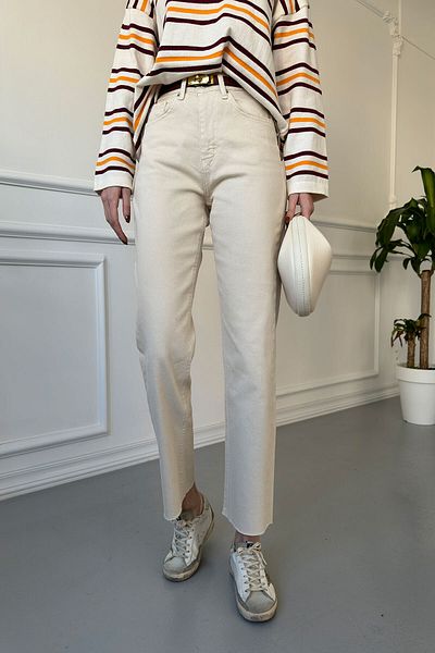 MAGARDE Cut Leg Boyfit Jean- ECRU